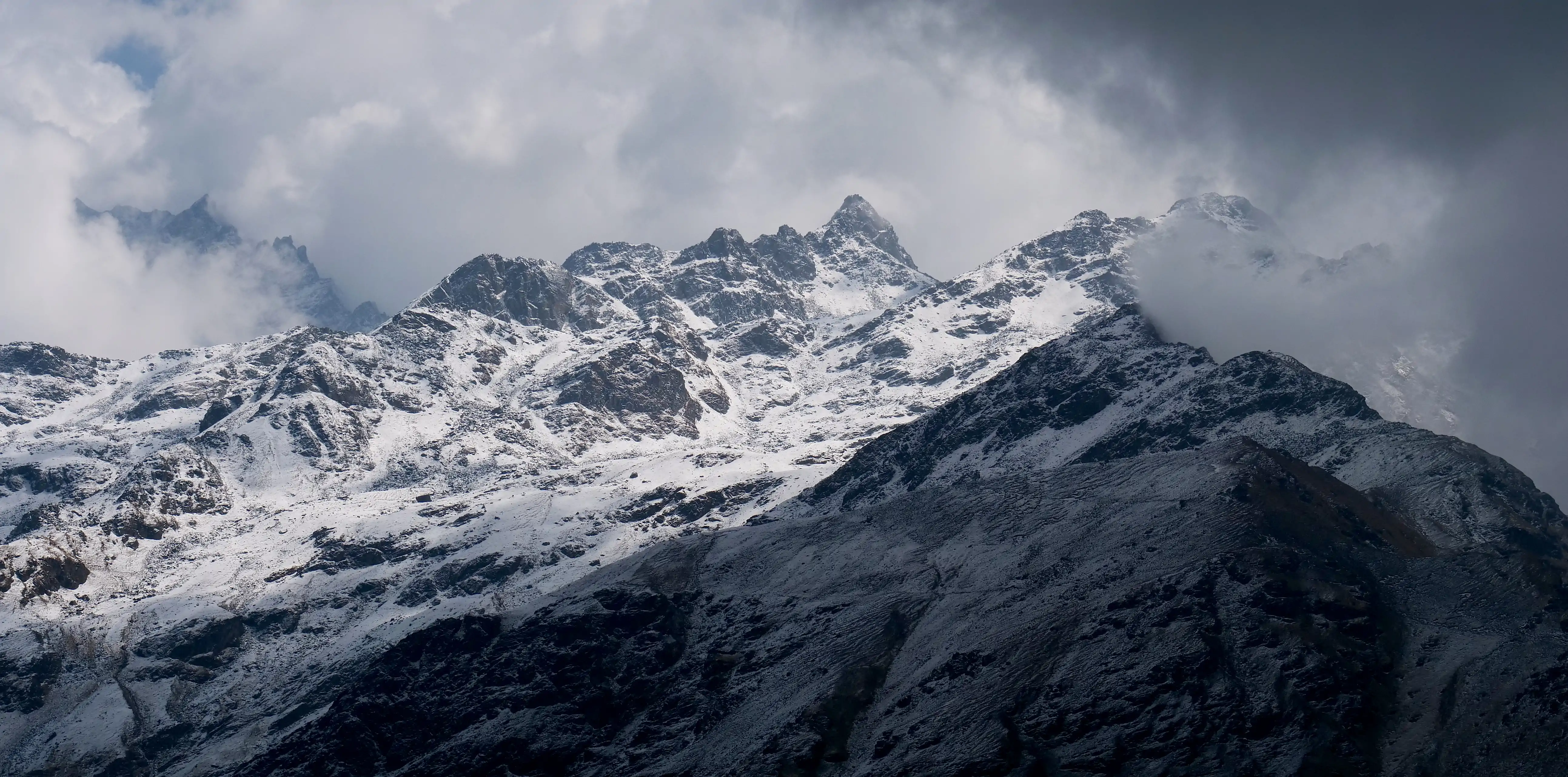 Field Recording nepal himalaya David kamp studiokamp mountain ridge header